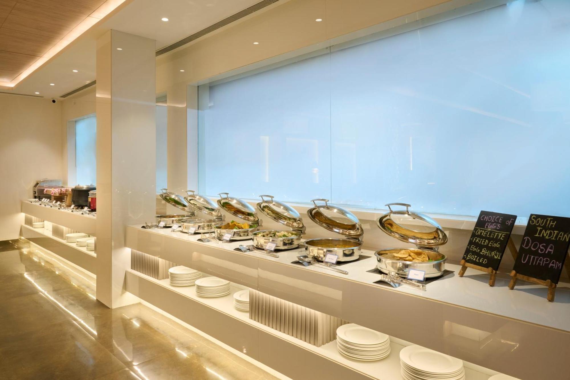 Delite Sarovar Portico Faridabad Dış mekan fotoğraf
