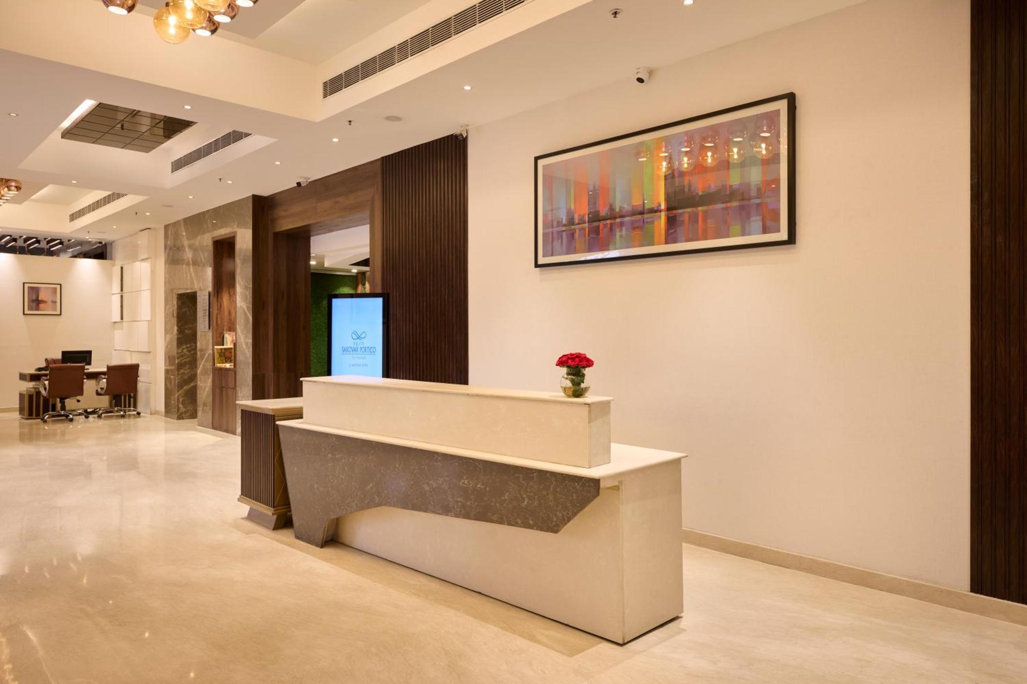 Delite Sarovar Portico Faridabad Dış mekan fotoğraf