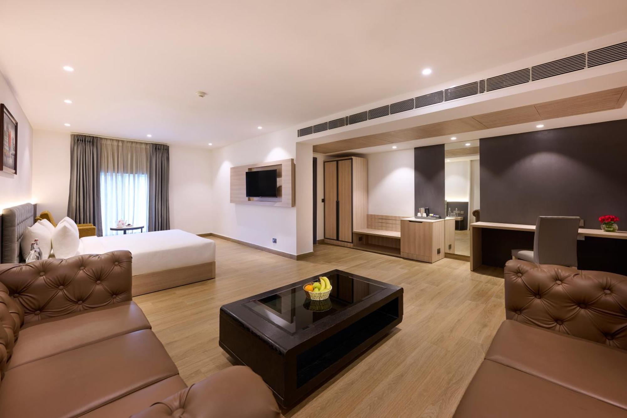 Delite Sarovar Portico Faridabad Dış mekan fotoğraf