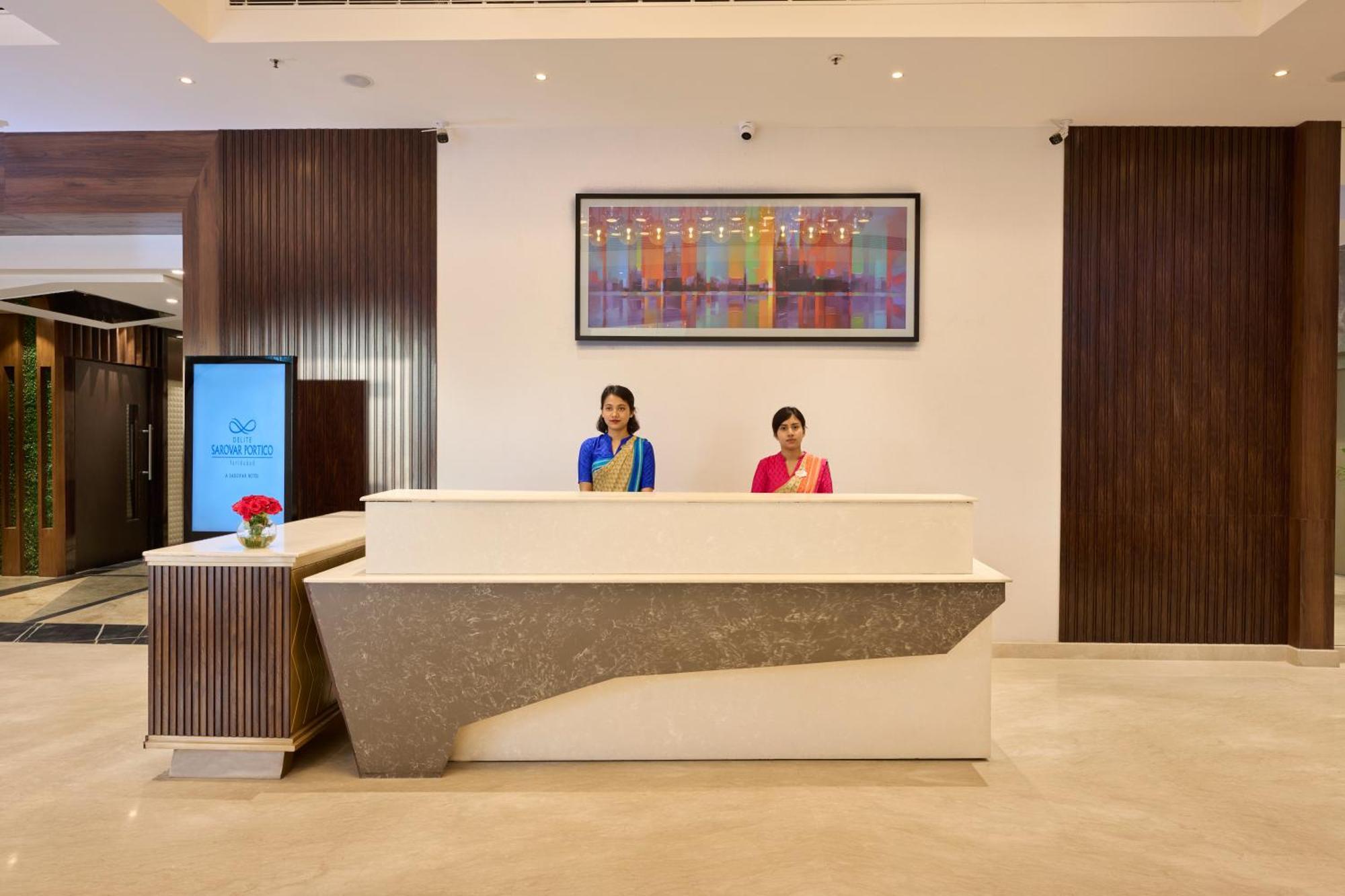 Delite Sarovar Portico Faridabad Dış mekan fotoğraf